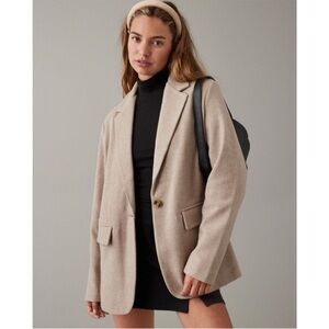 American Eagle AE oversized boyfriend blazer tan cream